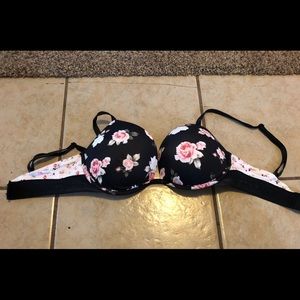 VS Pink Push-Up Bra (worn to try on!)